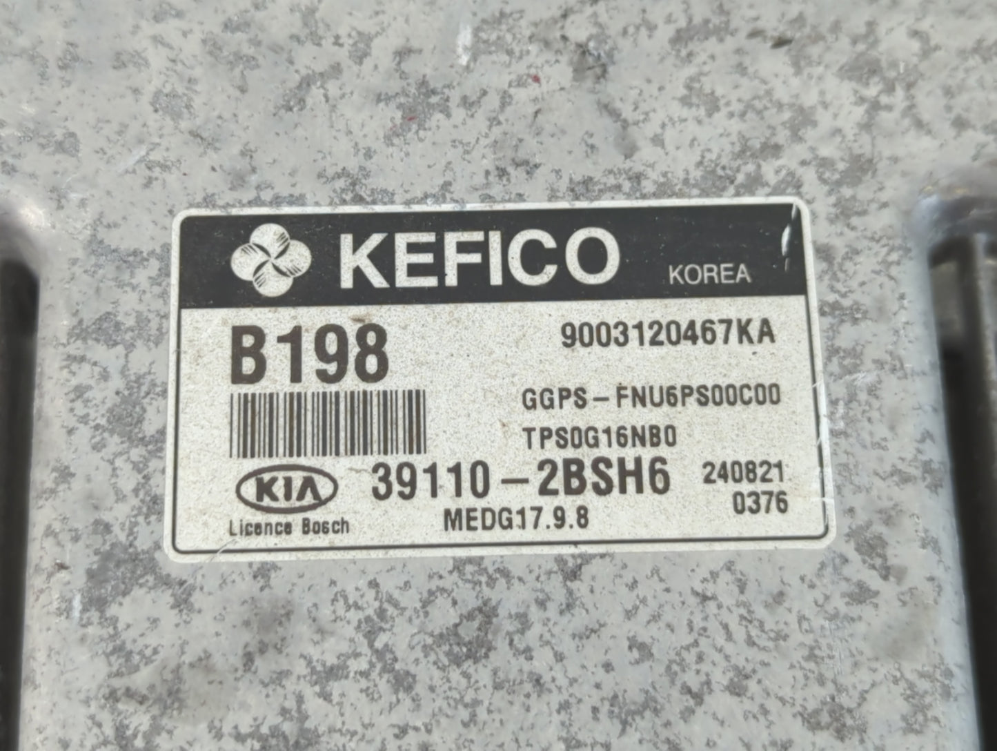 2015 Kia Soul PCM Engine Control Computer ECU ECM PCU OEM P/N:39110-2BSH6 1 038 407 363, FNU6ES00600, 9001120414KA Fits OEM Used Auto Parts - Oemusedautoparts1.com