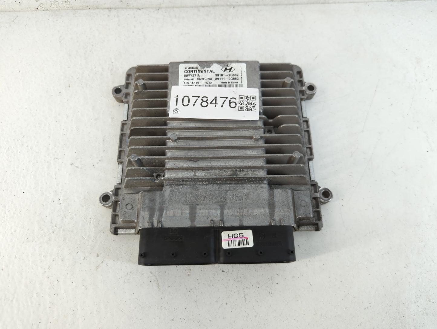 2011-2014 Hyundai Sonata PCM Engine Control Computer ECU ECM PCU OEM P/N:39111-2G662 39101-2G662 Fits Fits 2011 2012 2013 2014 OEM Used Auto Parts - Oemusedautoparts1.com