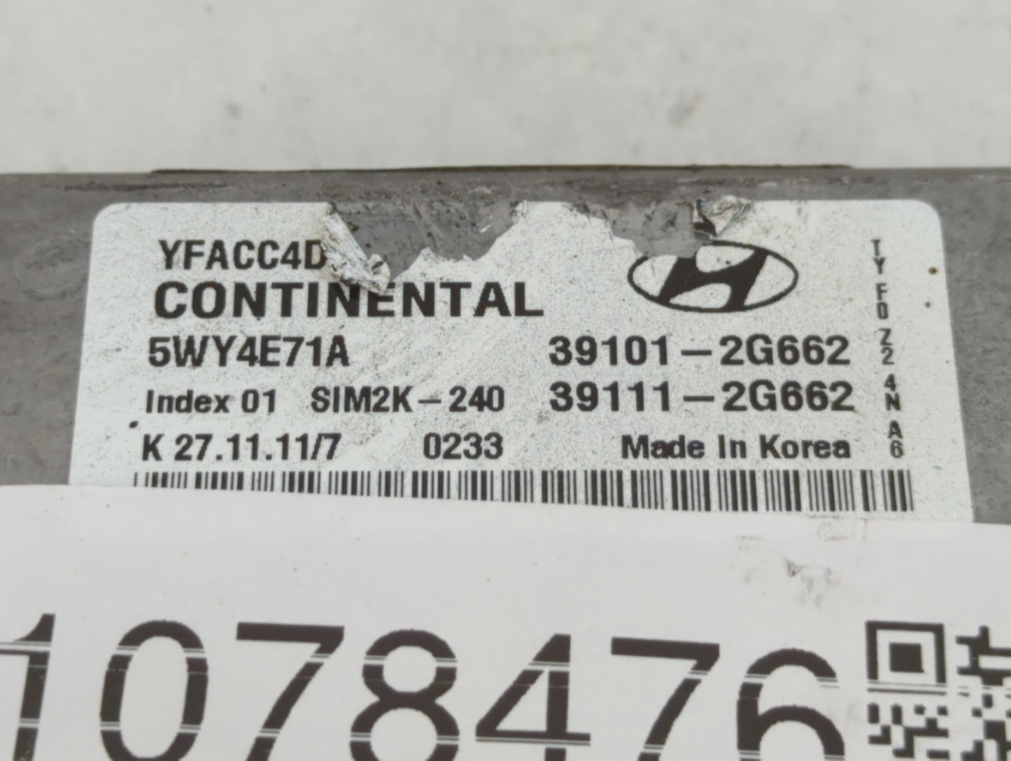 2011-2014 Hyundai Sonata PCM Engine Control Computer ECU ECM PCU OEM P/N:39111-2G662 39101-2G662 Fits Fits 2011 2012 2013 2014 OEM Used Auto Parts - Oemusedautoparts1.com