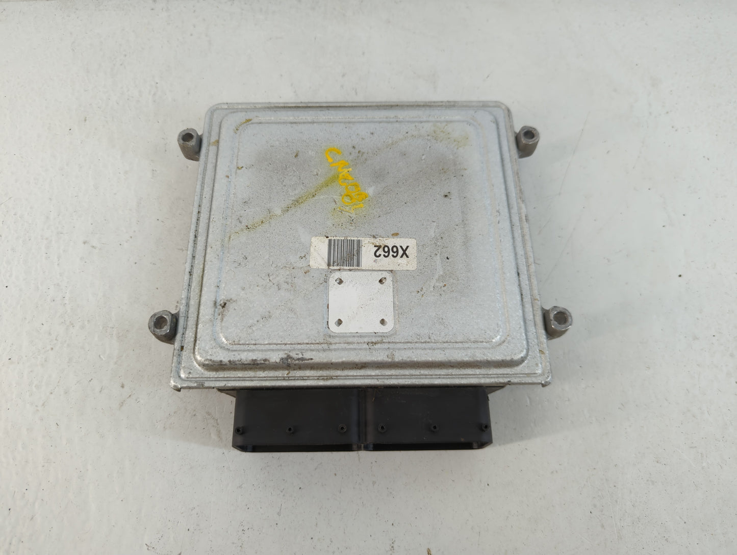 2011-2014 Hyundai Sonata PCM Engine Control Computer ECU ECM PCU OEM P/N:39111-2G662 39101-2G662 Fits Fits 2011 2012 2013 2014 OEM Used Auto Parts - Oemusedautoparts1.com