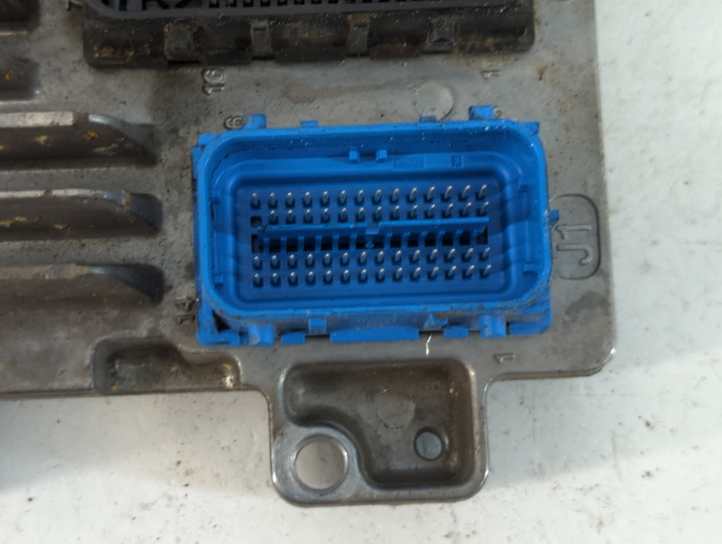 2012-2016 Chevrolet Sonic PCM Engine Control Computer ECU ECM PCU OEM P/N:12655499 Fits Fits 2011 2012 2013 2014 2015 2016 OEM Used Auto Parts