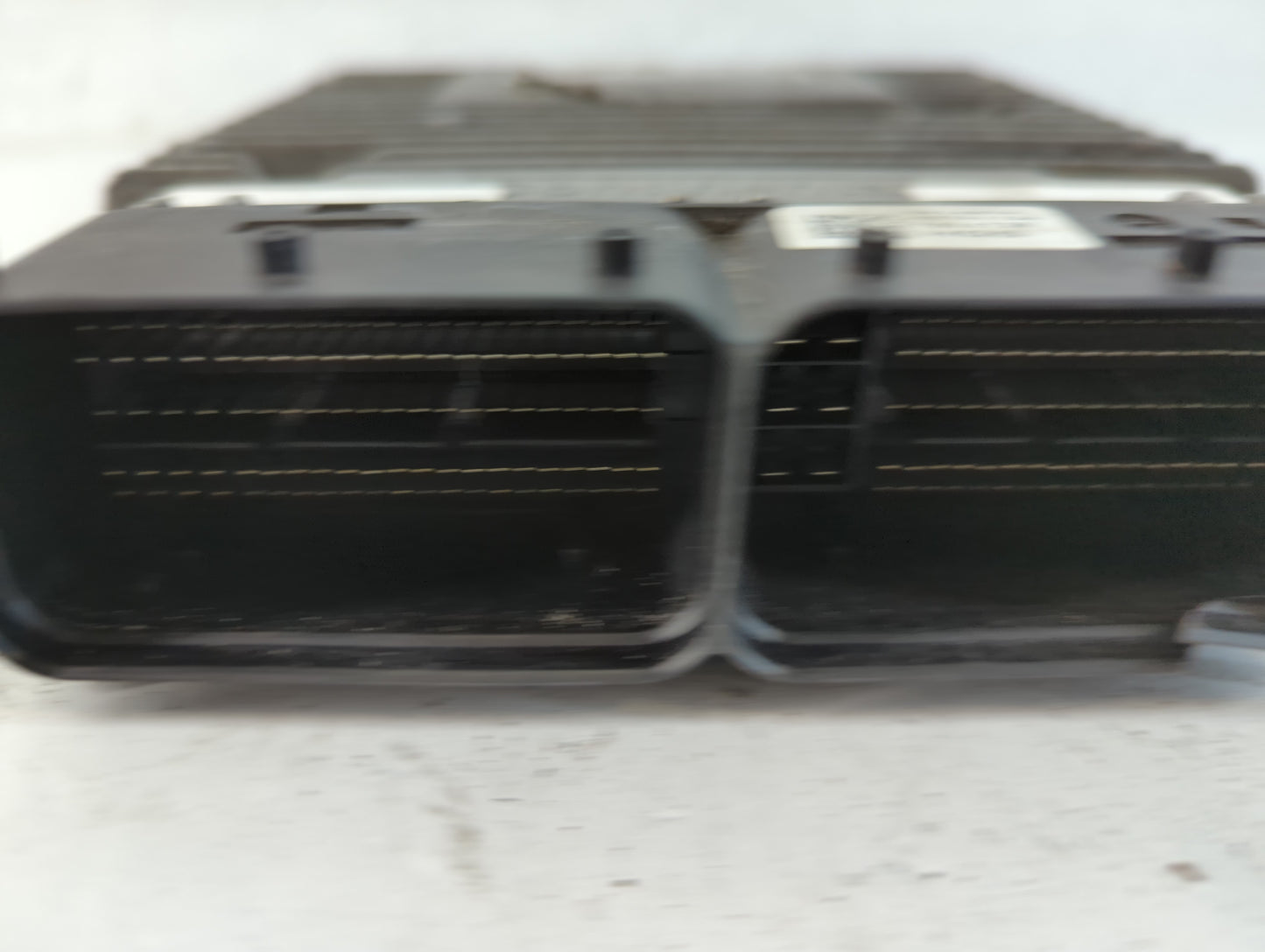 2014-2015 Kia Sorento PCM Engine Control Computer ECU ECM PCU OEM P/N:39103-2GBK2 Fits Fits 2014 2015 OEM Used Auto Parts - Oemusedautoparts1.com