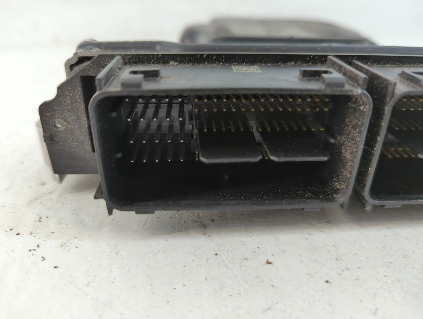 2020-2022 Ford Escape PCM Engine Control Computer ECU ECM PCU OEM Fits Fits 2020 2021 2022 OEM Used Auto Parts