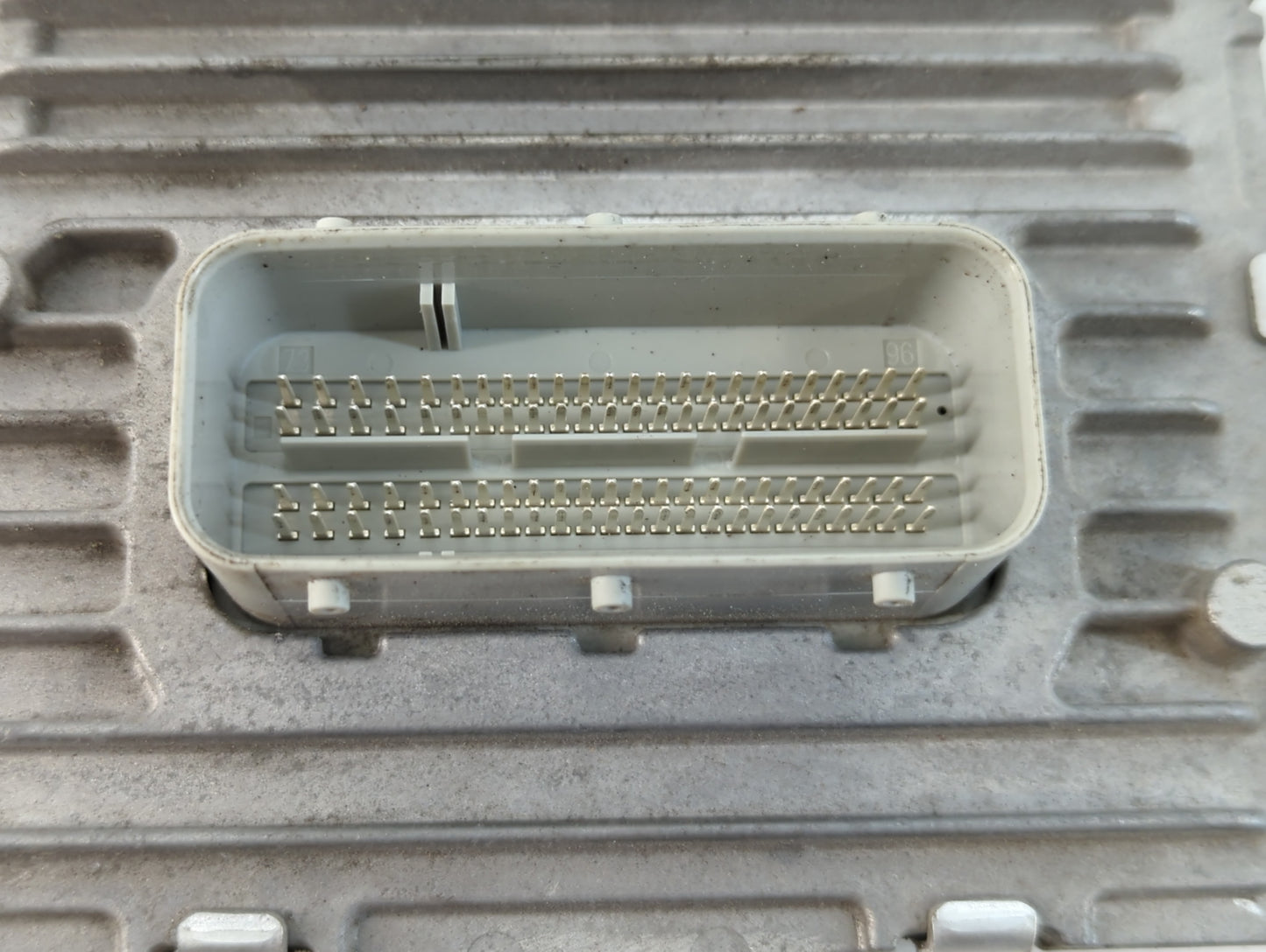 2016-2020 Dodge Journey PCM Engine Control Computer ECU ECM PCU OEM P/N:P68259127AB P68352951AC Fits Fits 2016 2017 2018 2019 2020 OEM Used Auto Parts