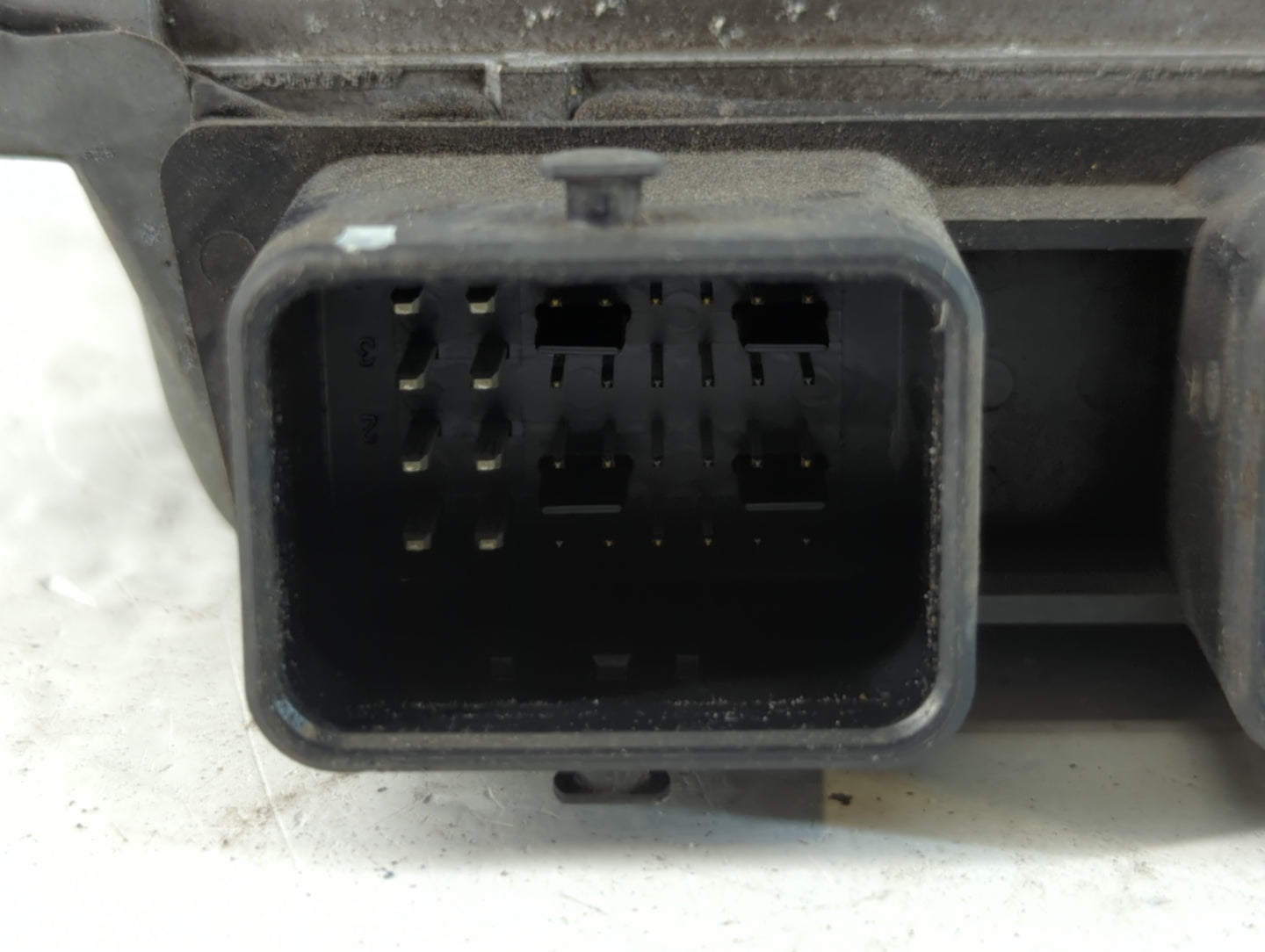 2013-2015 Nissan Rogue PCM Engine Control Computer ECU ECM PCU OEM P/N:NEC005-661 Fits Fits 2013 2014 2015 OEM Used Auto Parts - Oemusedautoparts1.com