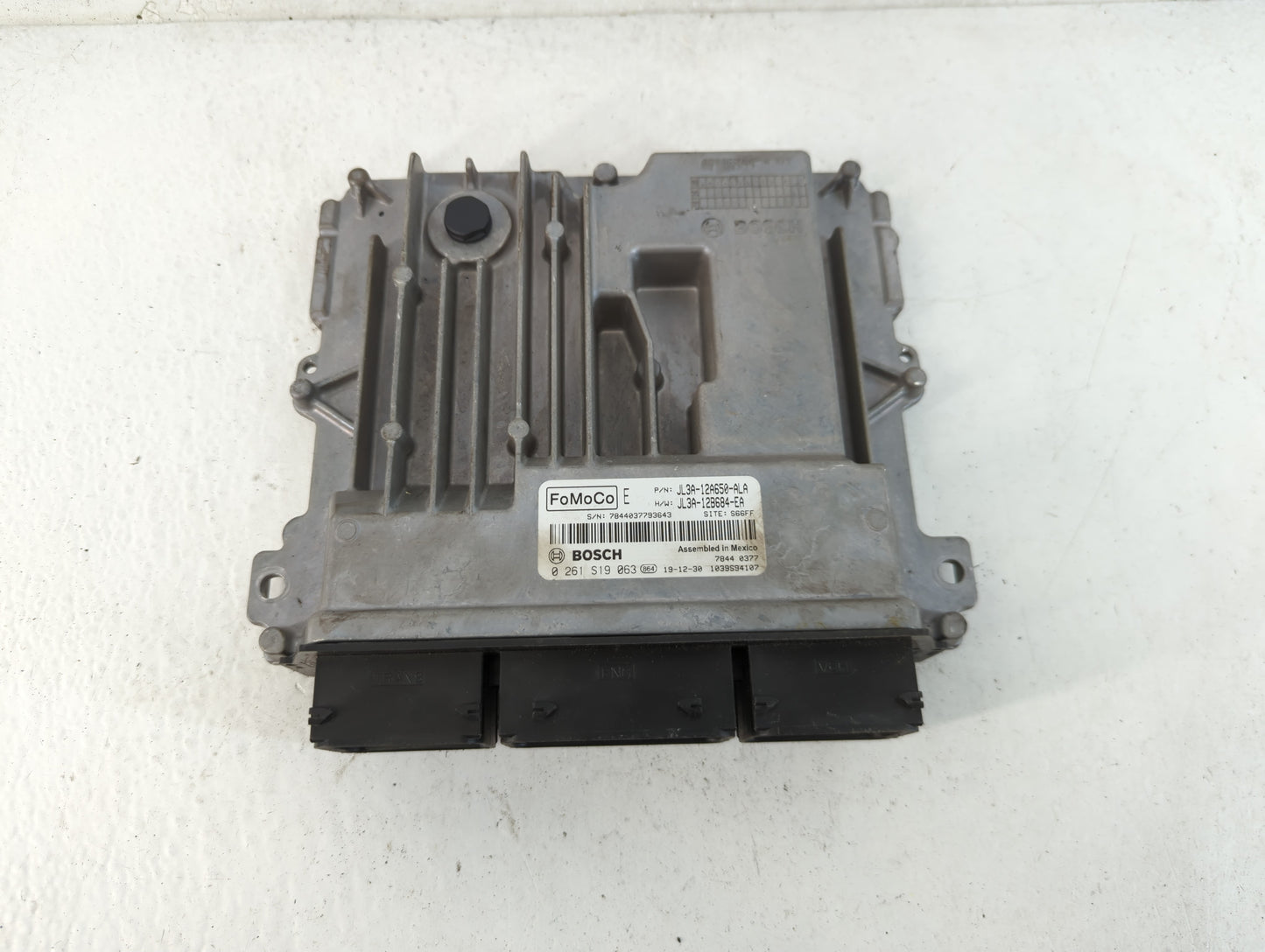 2018-2020 Ford F-150 PCM Engine Control Computer ECU ECM PCU OEM P/N:JL3A-12B684-EA JL3A-12A650-ALA Fits Fits 2018 2019 2020 OEM Used Auto Parts - Oemusedautoparts1.com