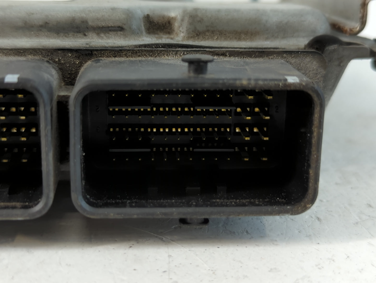 2018-2019 Nissan Nv200 PCM Engine Control Computer ECU ECM PCU OEM P/N:NEC037-626 Fits Fits 2018 2019 OEM Used Auto Parts - Oemusedautoparts1.com