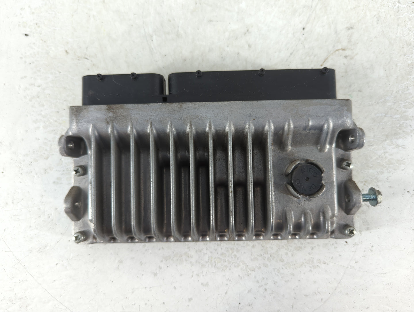 2013-2014 Toyota Avalon PCM Engine Control Computer ECU ECM PCU OEM P/N:89661-07591 Fits Fits 2013 2014 OEM Used Auto Parts - Oemusedautoparts1.com