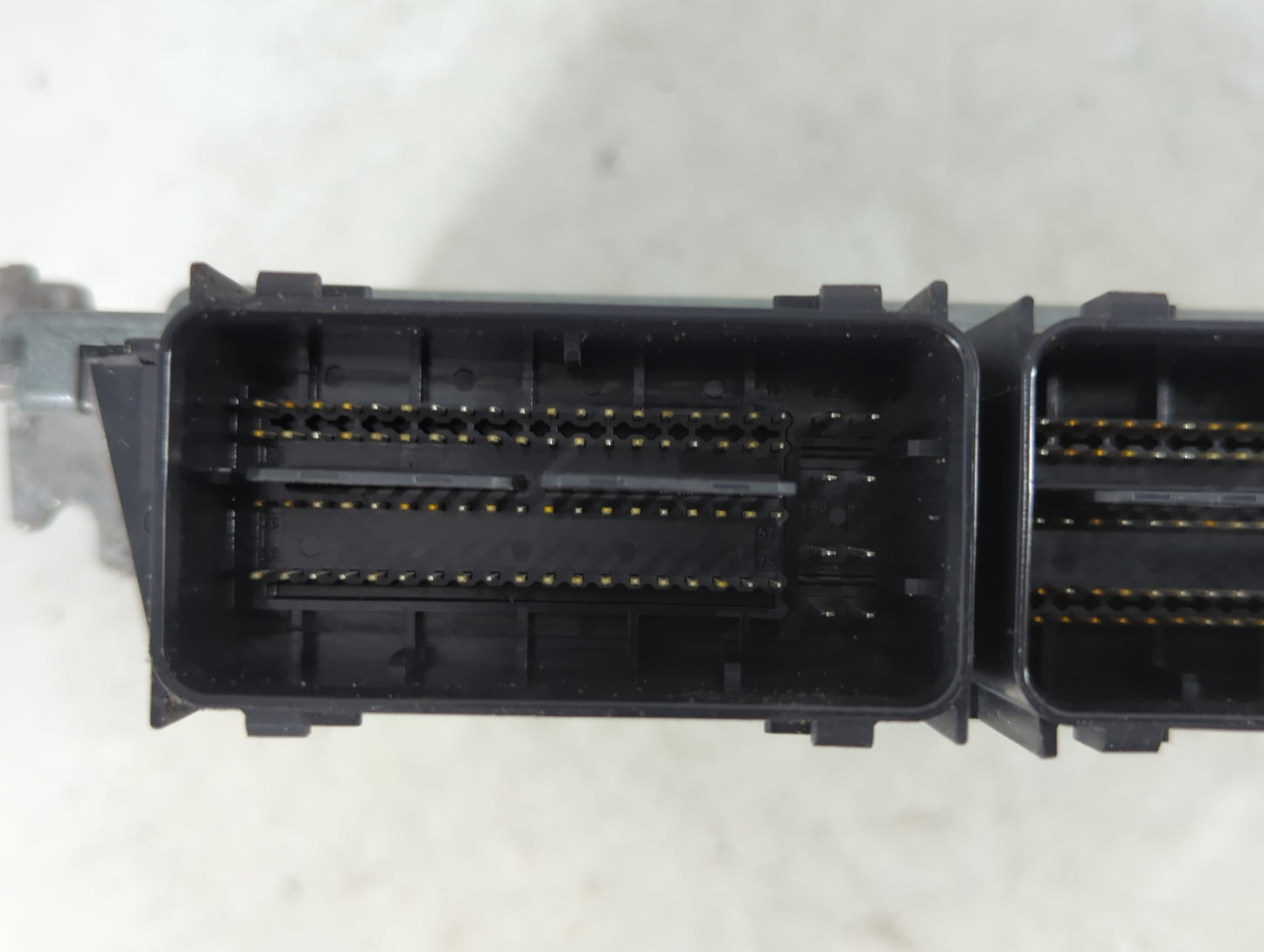 2017-2019 Ford Escape PCM Engine Control Computer ECU ECM PCU OEM P/N:FV6A-12B684-AB HJ5A-12A650-MA Fits Fits 2017 2018 2019 OEM Used Auto Parts