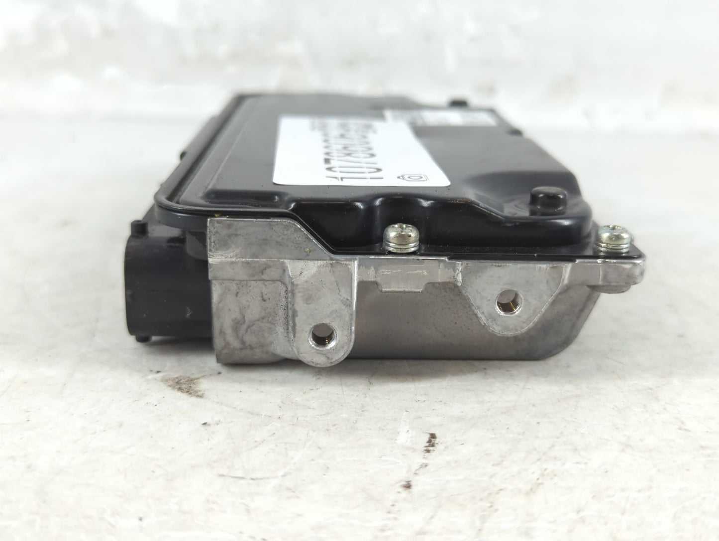 2021-2022 Toyota Prius PCM Engine Control Computer ECU ECM PCU OEM P/N:89661-47C80 Fits Fits 2021 2022 OEM Used Auto Parts - Oemusedautoparts1.com