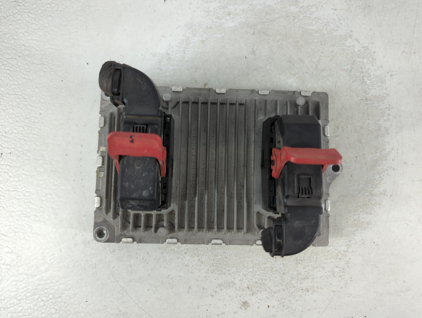 2019 Jeep Compass PCM Engine Control Computer ECU ECM PCU OEM P/N:P68342095AA Fits OEM Used Auto Parts - Oemusedautoparts1.com