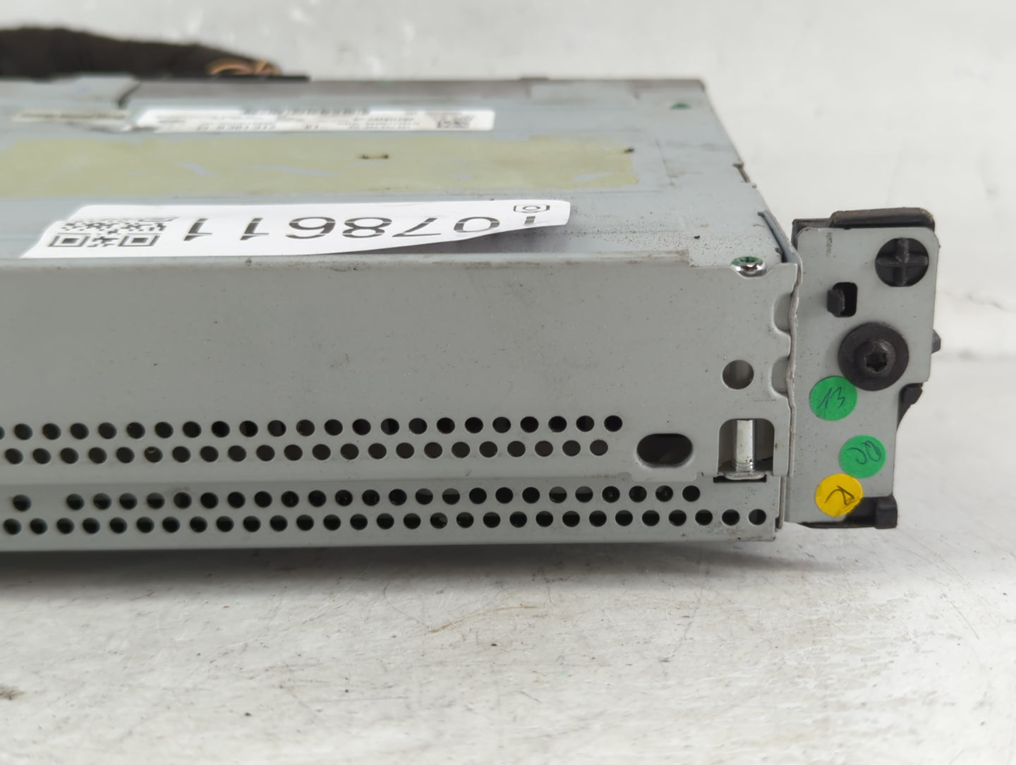 2016-2017 Mini Cooper Radio AM FM Cd Player Receiver Replacement P/N:CI 9 381 317 Fits Fits 2014 2015 2016 2017 OEM Used Auto Parts - Oemusedautoparts1.com