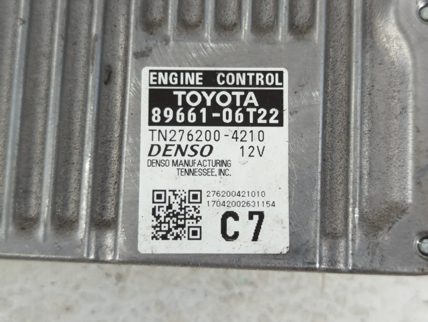 2016-2017 Toyota Camry PCM Engine Control Computer ECU ECM PCU OEM P/N:89661-06T22 89661-06T21 Fits Fits 2016 2017 OEM Used Auto Parts - Oemusedautoparts1.com