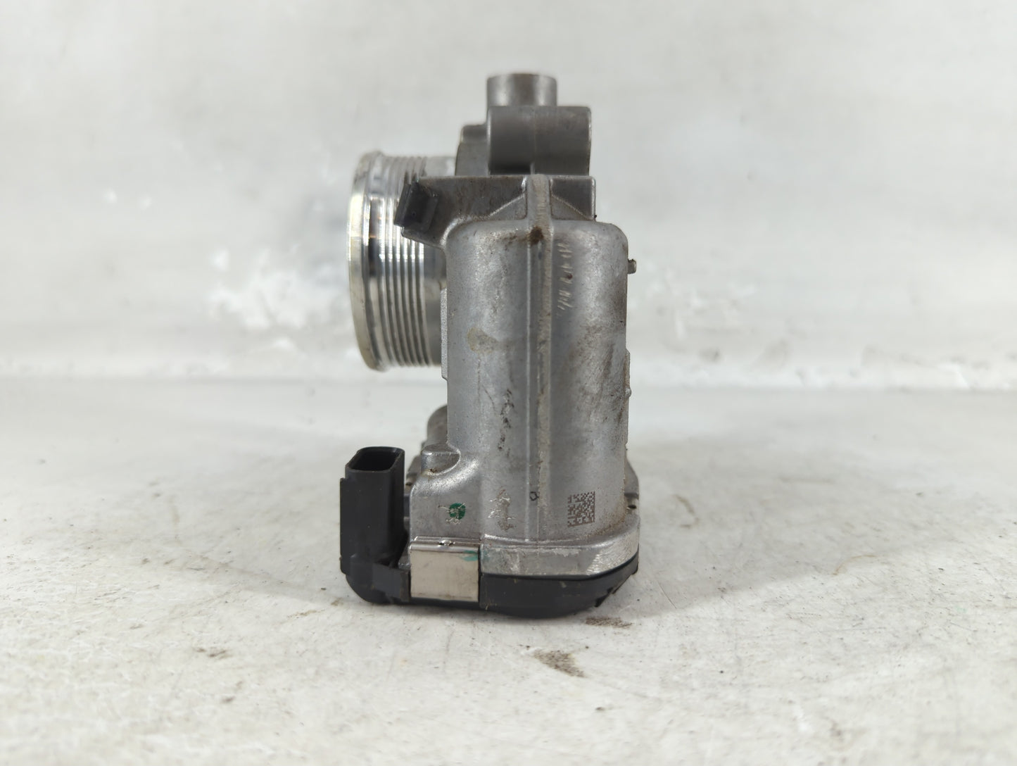 2015-2018 Ford Edge Throttle Body P/N:DS7E-9F991-BB Fits Fits 2014 2015 2016 2017 2018 2019 2020 2021 2022 OEM Used Auto Parts - Oemusedautoparts1.com
