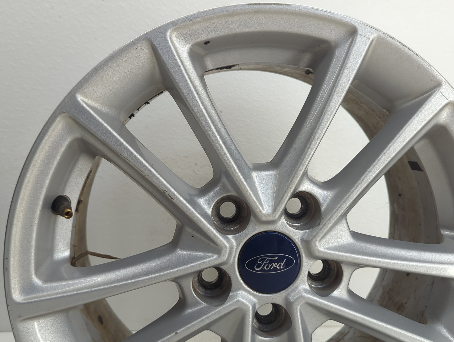 2015-2018 Ford Focus Oem Wheel Rim