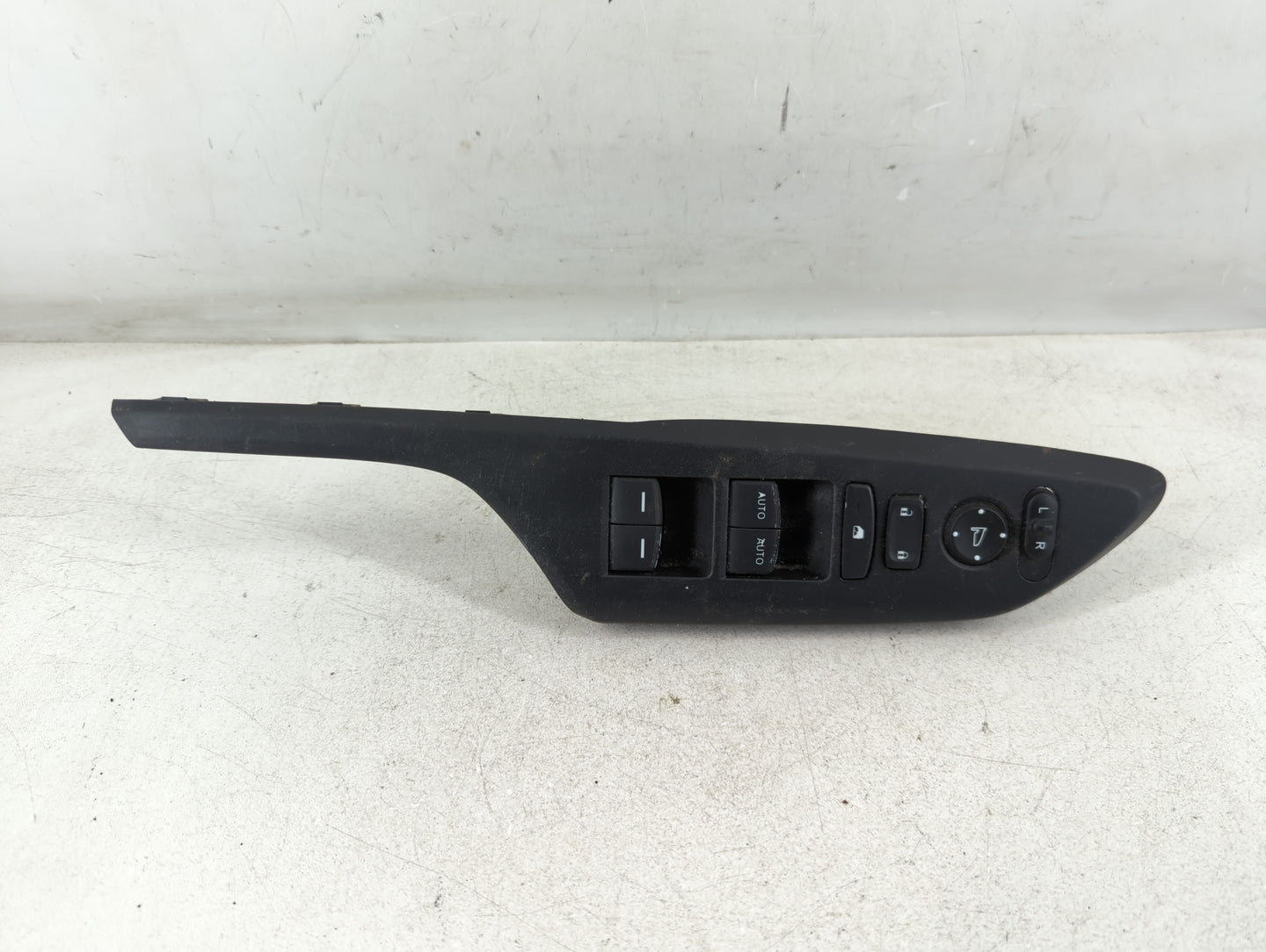2016-2018 Honda Civic Master Power Window Switch Replacement Driver Side Left P/N:T6A J010 M64590, CA0619 Fits Fits 2016 2018 OEM Used Auto Parts - Oemusedautoparts1.com