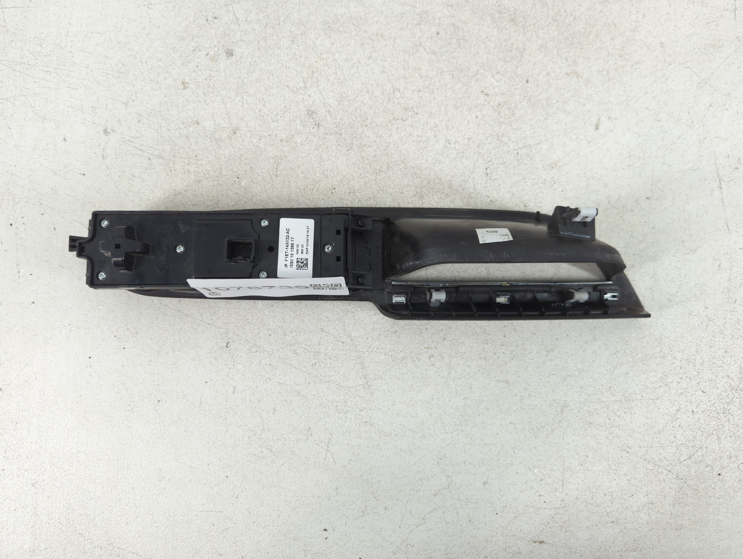 2013-2019 Ford Escape Master Power Window Switch Replacement Driver Side Left P/N:F1ET-14A132-AC Fits OEM Used Auto Parts - Oemusedautoparts1.com