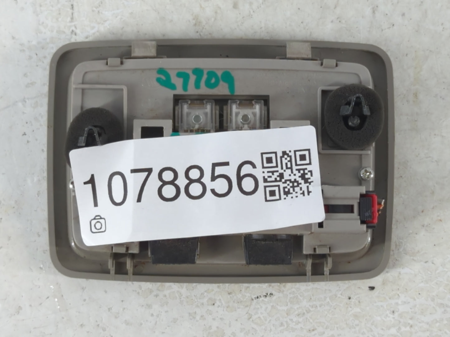 2008 Saturn Vue DOME LIGHT - Oemusedautoparts1.com