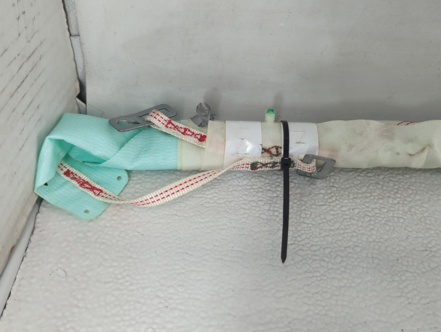 2007-2017 Jeep Compass Passenger Curtain Air Bag Oem - Oemusedautoparts1.com