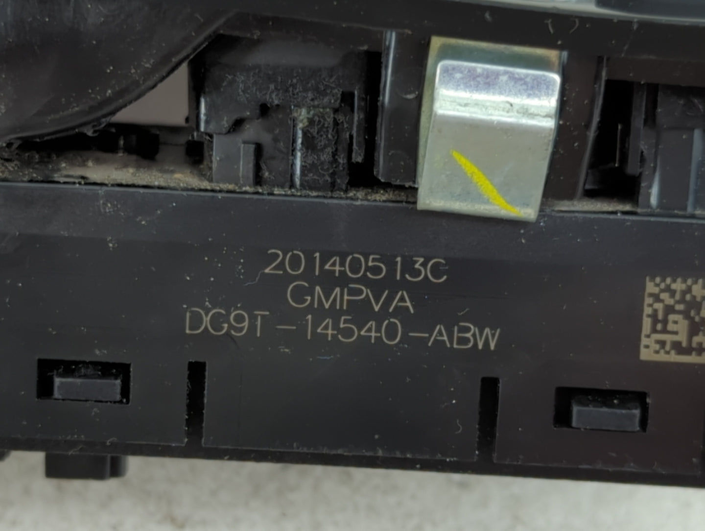 2013-2020 Ford Fusion Master Power Window Switch Replacement Driver Side Left P/N:DG9T-14540-ABW Fits OEM Used Auto Parts - Oemusedautoparts1.com