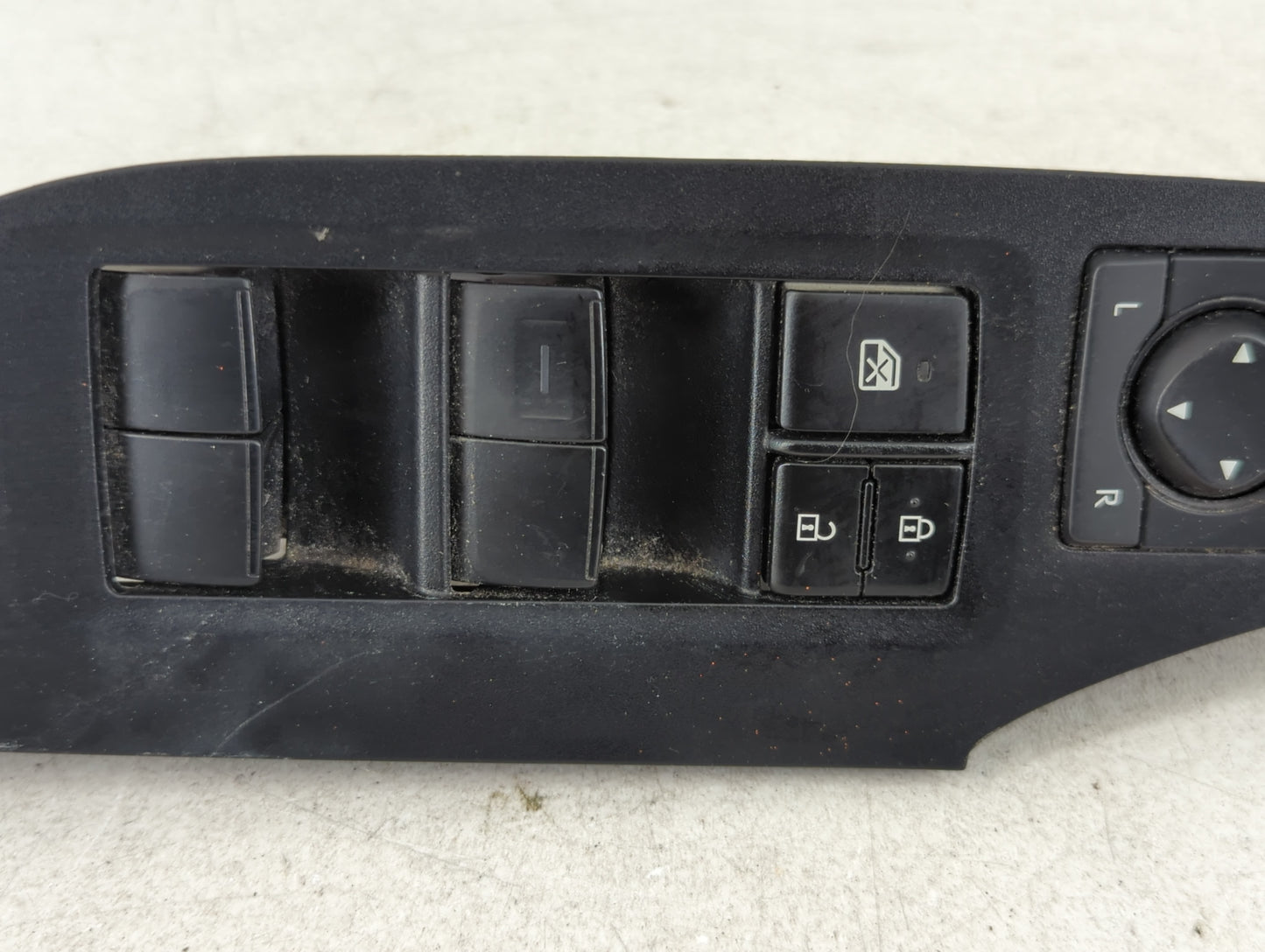 2021 Toyota Rav4 Master Power Window Switch Replacement Driver Side Left P/N:84040-0R040 Fits Fits 2018 2019 2020 2022 OEM Used Auto Parts