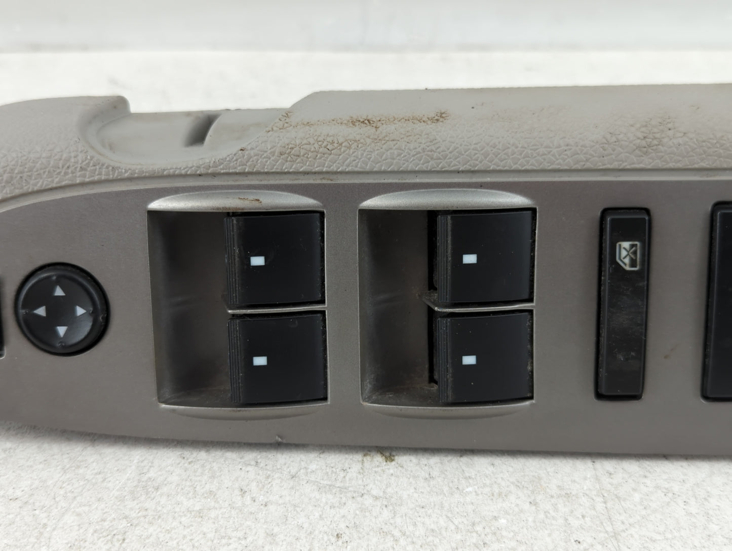 2003-2007 Chevrolet Silverado 1500 Master Power Window Switch Replacement Driver Side Left P/N:20945129 Fits OEM Used Auto Parts