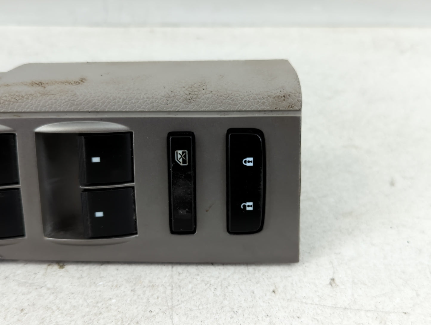 2003-2007 Chevrolet Silverado 1500 Master Power Window Switch Replacement Driver Side Left P/N:20945129 Fits OEM Used Auto Parts