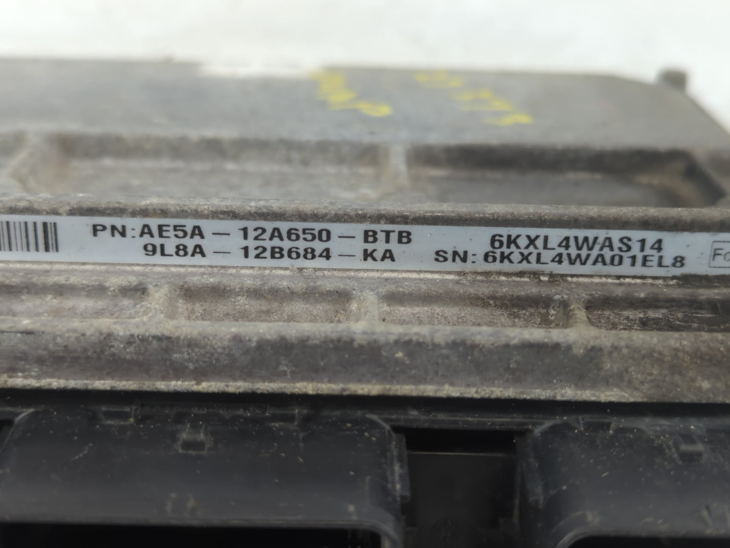 2010 Lincoln Mkz PCM Engine Control Computer ECU ECM PCU OEM P/N:9LBA-12B684-KA AE5A-12A650-BTB Fits OEM Used Auto Parts - Oemusedautoparts1.com