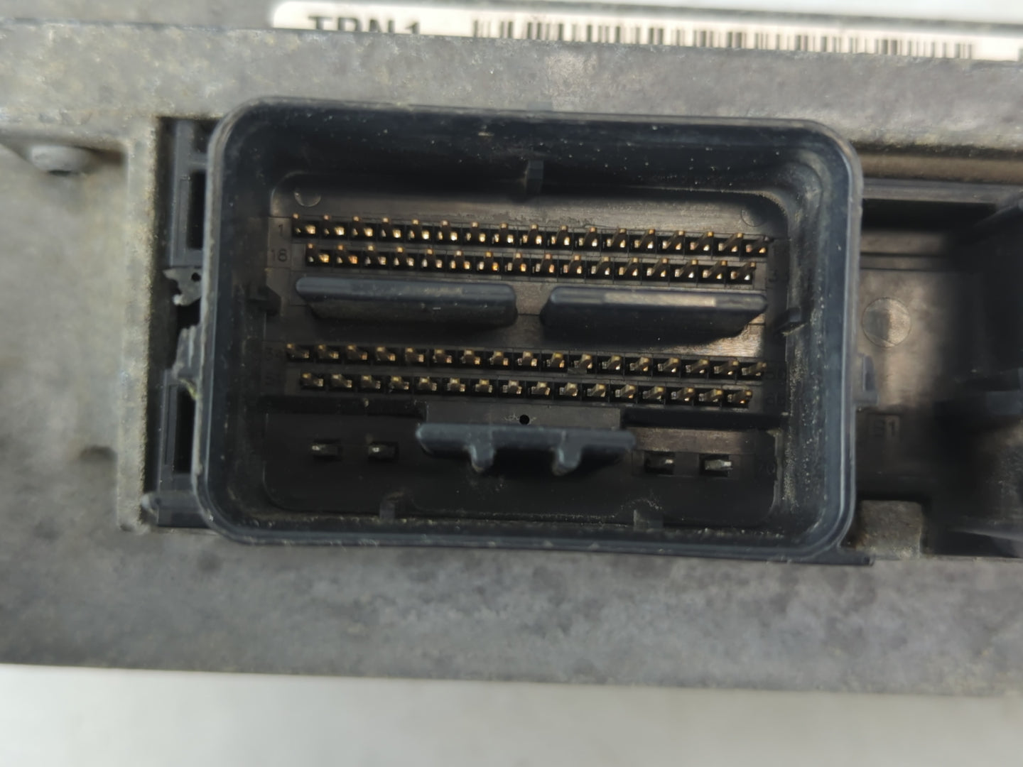 2010 Lincoln Mkz PCM Engine Control Computer ECU ECM PCU OEM P/N:9LBA-12B684-KA AE5A-12A650-BTB Fits OEM Used Auto Parts - Oemusedautoparts1.com