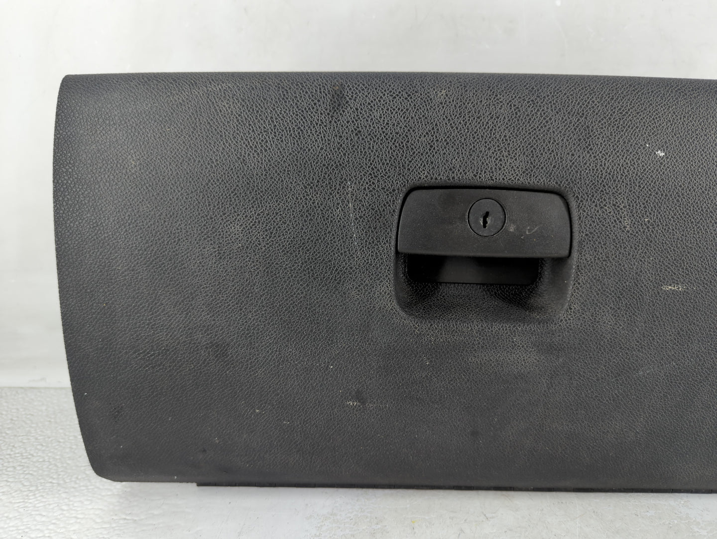 2008 Silverado 1500 Passenger Glove Box Door Storage Compartment - Oemusedautoparts1.com