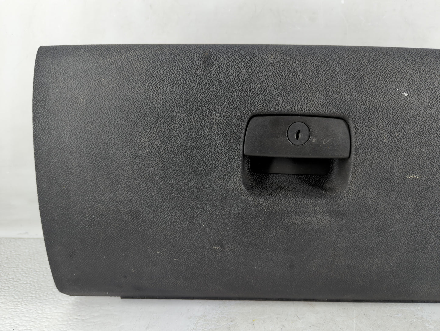 2008 Silverado 1500 Passenger Glove Box Door Storage Compartment - Oemusedautoparts1.com