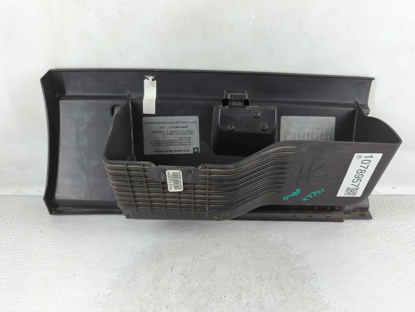 2008 Silverado 1500 Passenger Glove Box Door Storage Compartment - Oemusedautoparts1.com