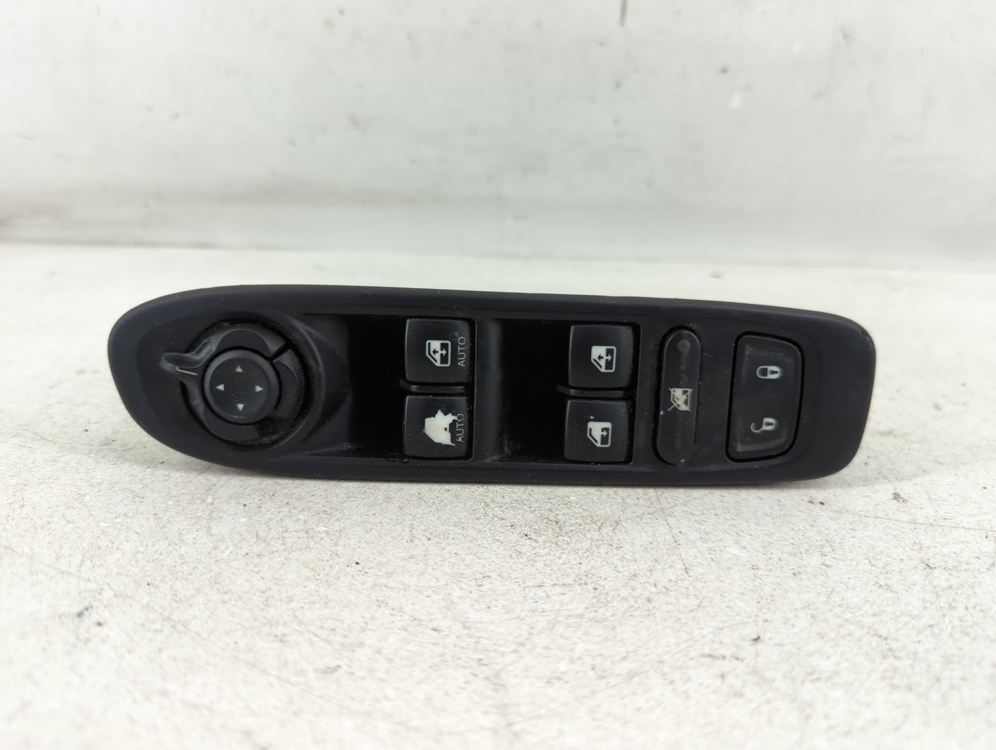 2017 Jeep Compass Master Power Window Switch Replacement Driver Side Left P/N:P6BZ27LXHAA Fits OEM Used Auto Parts - Oemusedautoparts1.com