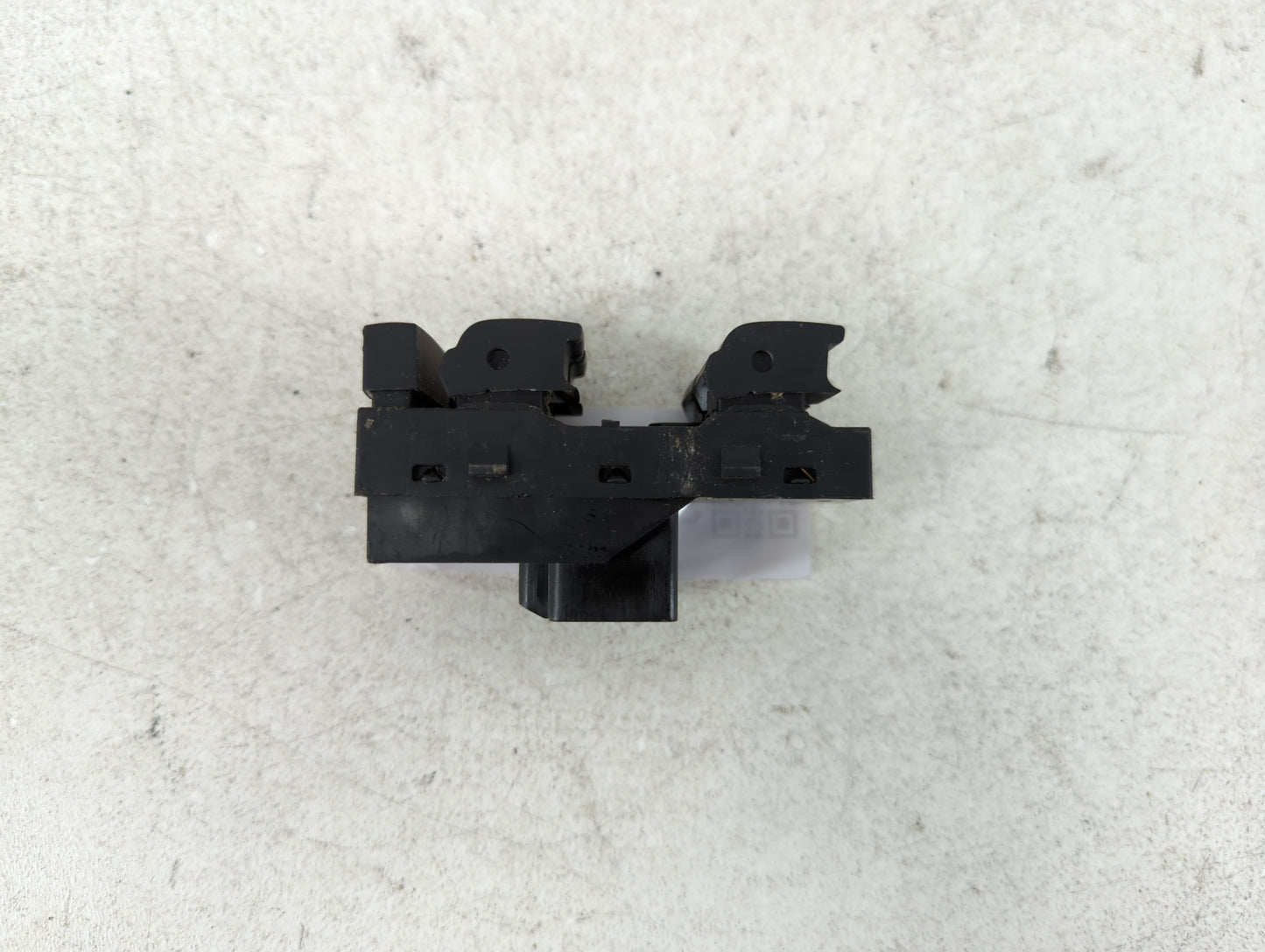 2014-2016 Chevrolet Malibu Master Power Window Switch Replacement Driver Side Left P/N:20917577 Fits Fits 2013 2014 2015 2016 OEM Used Auto Parts - Oemusedautoparts1.com
