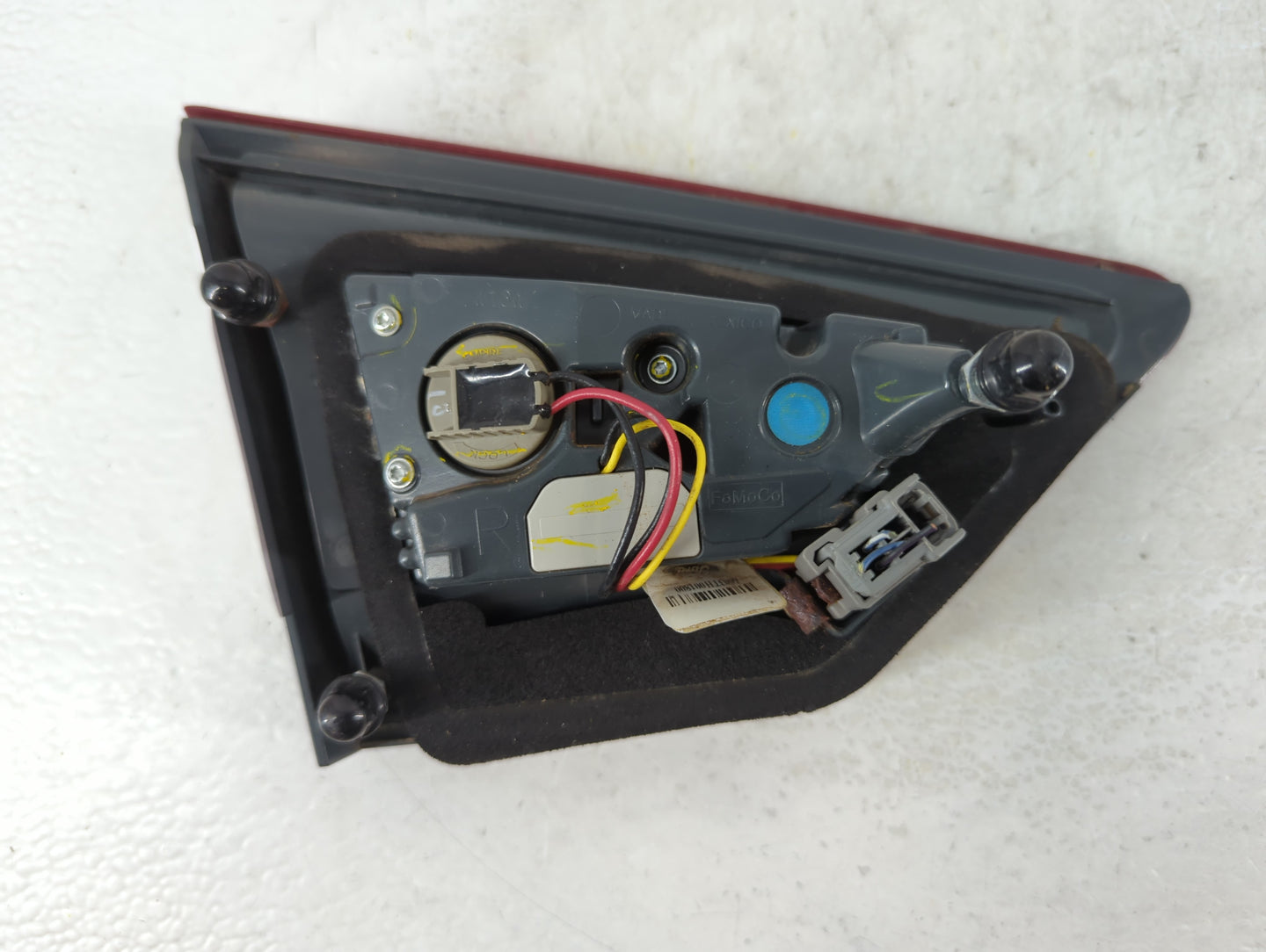 2013-2016 Ford Fusion Tail Light Assembly Passenger Right OEM P/N:DS73-13A602-BE Fits Fits 2013 2014 2015 2016 OEM Used Auto Parts - Oemusedautoparts1.com