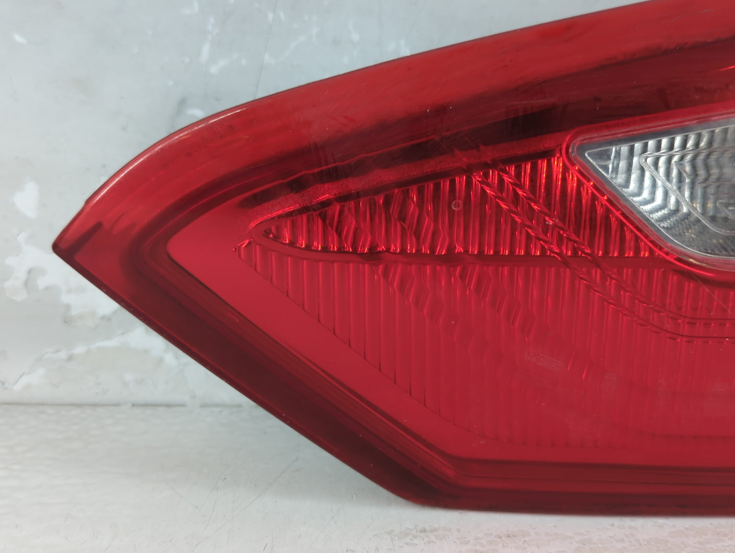 2012-2014 Ford Focus Tail Light Assembly Passenger Right OEM P/N:CP93-13A602-A BM51-13A602-C Fits Fits 2012 2013 2014 OEM Used Auto Parts - Oemusedautoparts1.com