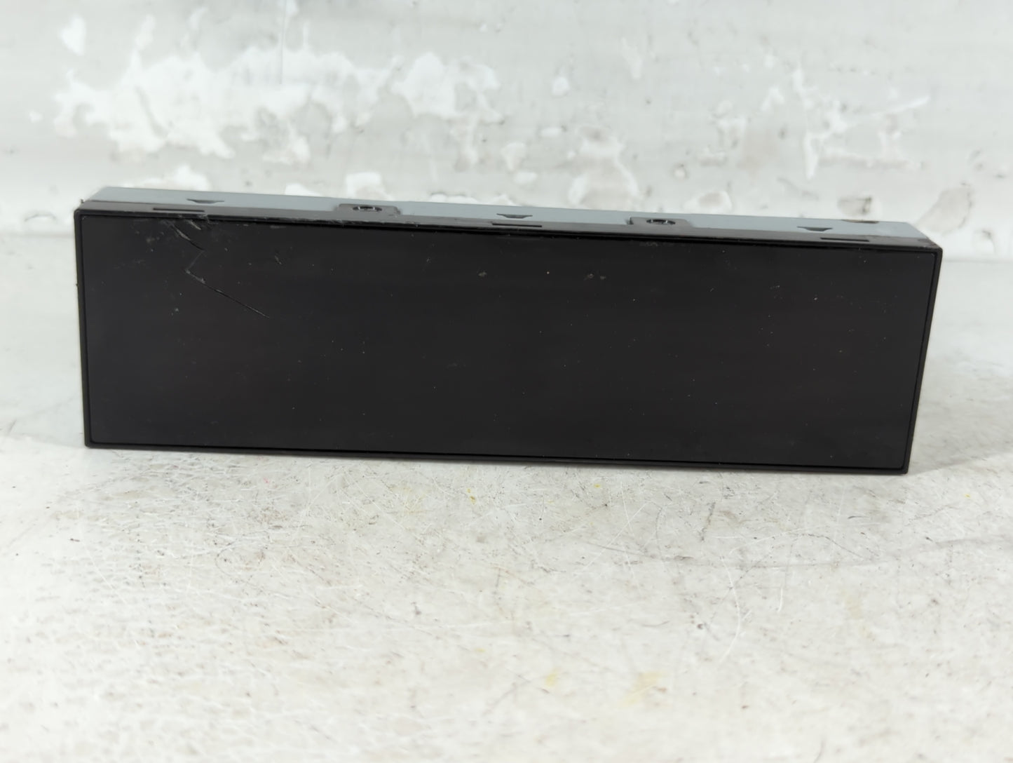 2011-2012 Ford Flex Radio AM FM Cd Player Receiver Replacement P/N:BA8T-19C116-AA Fits Fits 2011 2012 OEM Used Auto Parts - Oemusedautoparts1.com
