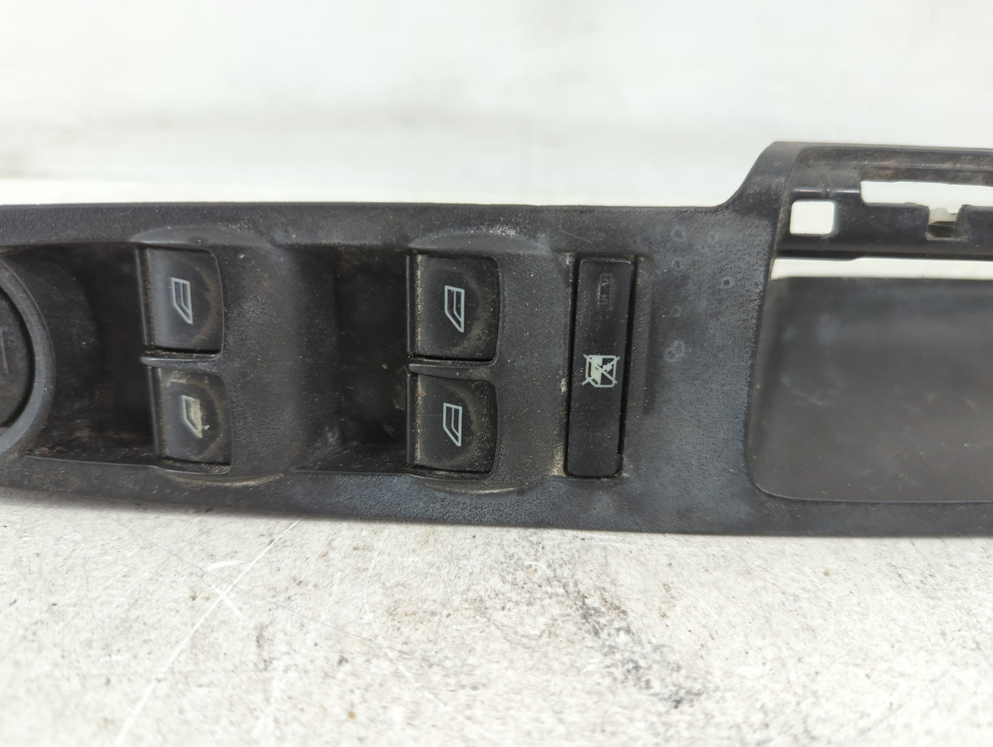 2017-2019 Ford Escape Master Power Window Switch Replacement Driver Side Left P/N:BM5T-14A132-AB Fits OEM Used Auto Parts - Oemusedautoparts1.com