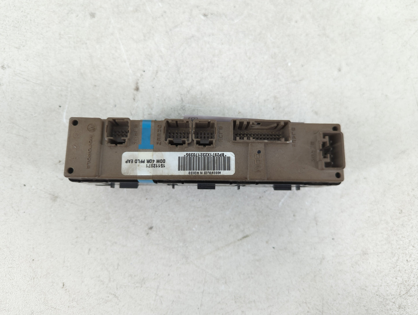 2003-2006 Chevrolet Tahoe Master Power Window Switch Replacement Driver Side Left P/N:15112971 Fits Fits 2003 2004 2005 2006 OEM Used Auto Parts