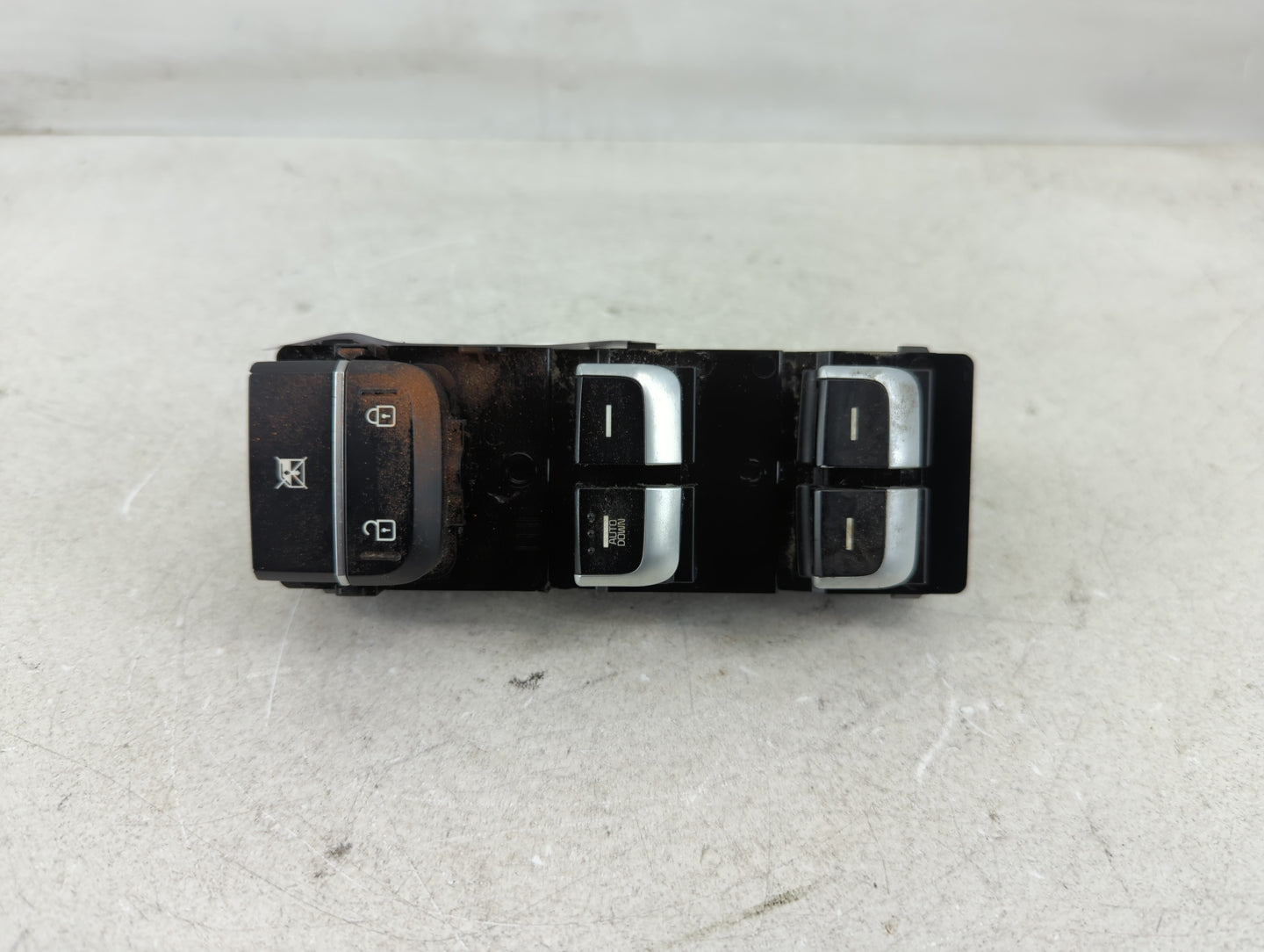 2016-2020 Kia Optima Master Power Window Switch Replacement Driver Side Left P/N:93570D4000SH6 Fits Fits 2016 2017 2018 2019 2020 OEM Used Auto Parts - Oemusedautoparts1.com