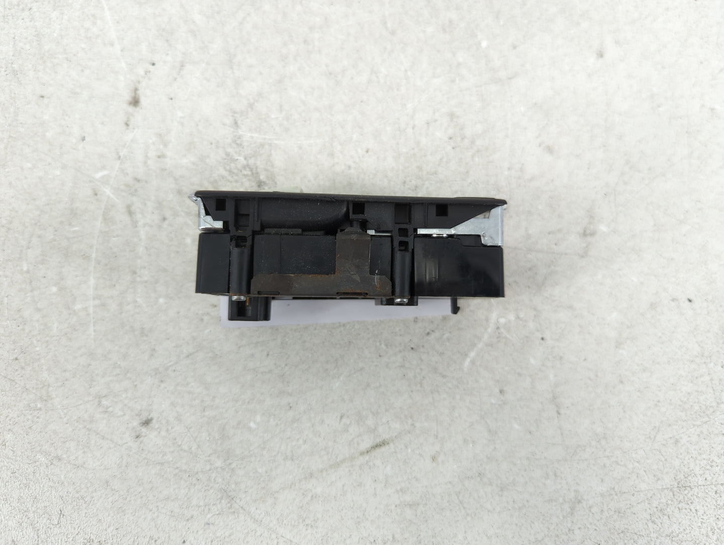 2012-2015 Mercedes-Benz C250 Master Power Window Switch Replacement Driver Side Left P/N:A 172 905 68 00 Fits OEM Used Auto Parts - Oemusedautoparts1.com