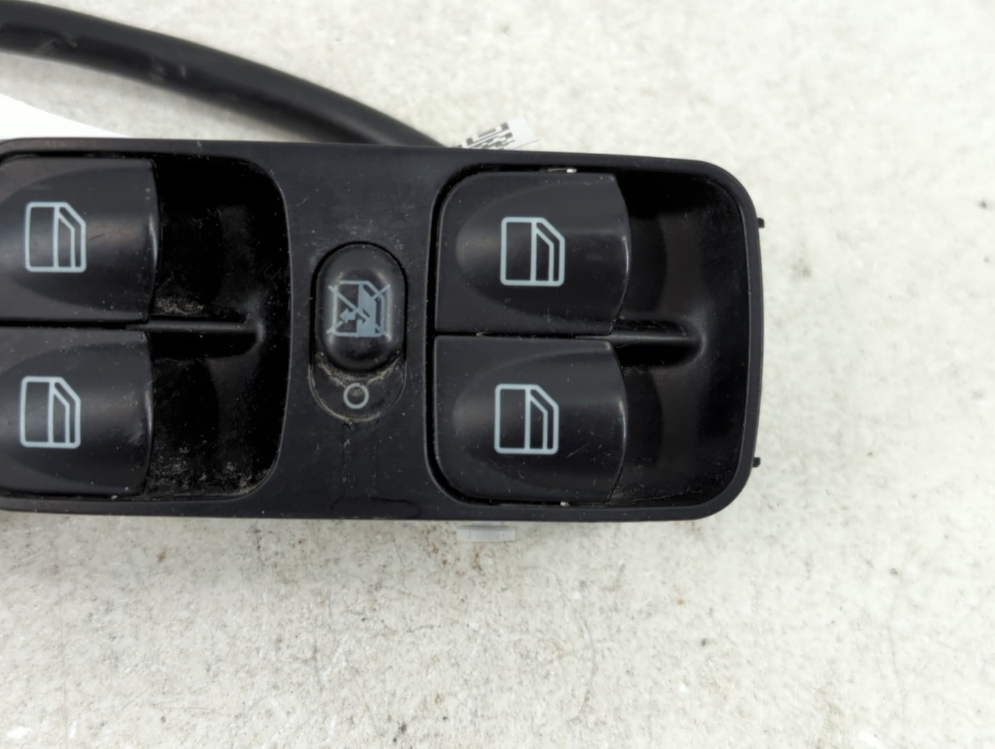2003-2006 Mercedes-Benz Clk500 Master Power Window Switch Replacement Driver Side Left P/N:A 209 820 34 10 Fits OEM Used Auto Parts