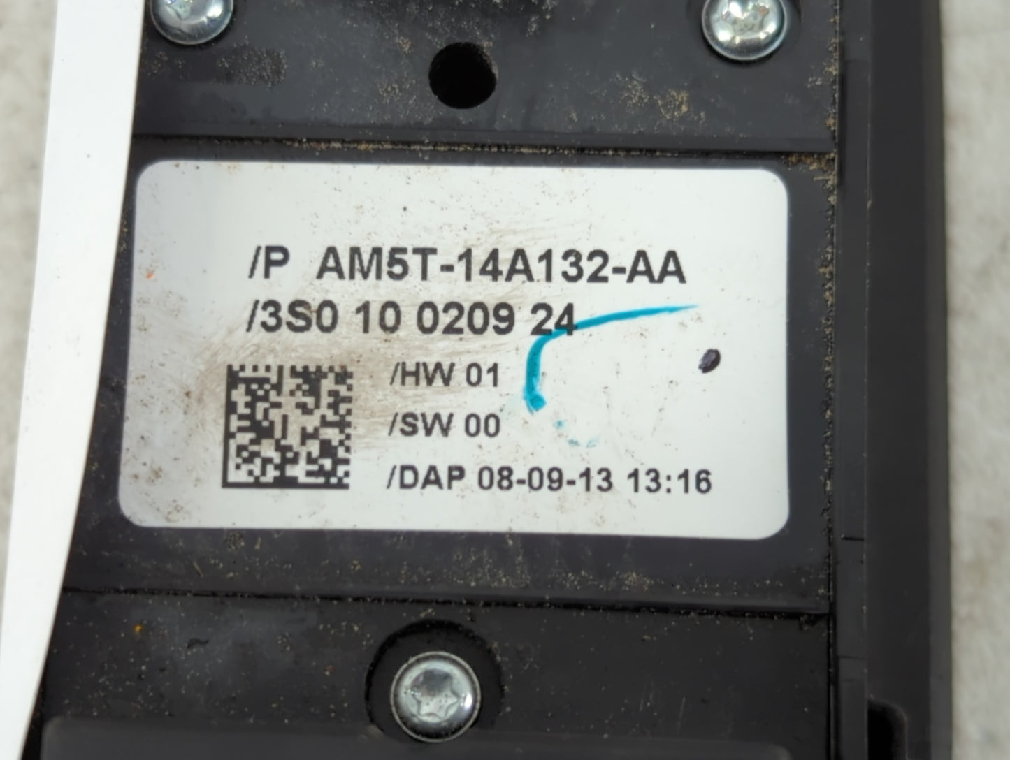 2014 Jeep Compass Master Power Window Switch Replacement Driver Side Left P/N:AM5T-14A132-AA Fits OEM Used Auto Parts - Oemusedautoparts1.com