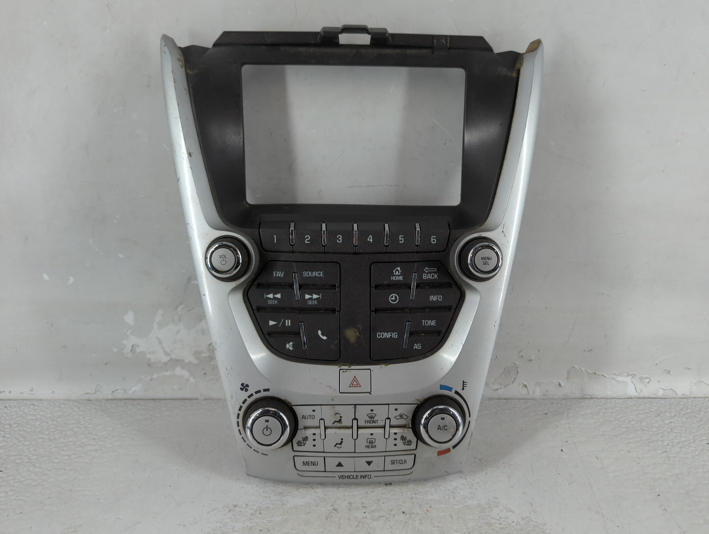 2007-2009 Cadillac Dts Radio AM FM Cd Player Receiver Replacement P/N:84096689 Fits Fits 2007 2008 2009 OEM Used Auto Parts - Oemusedautoparts1.com