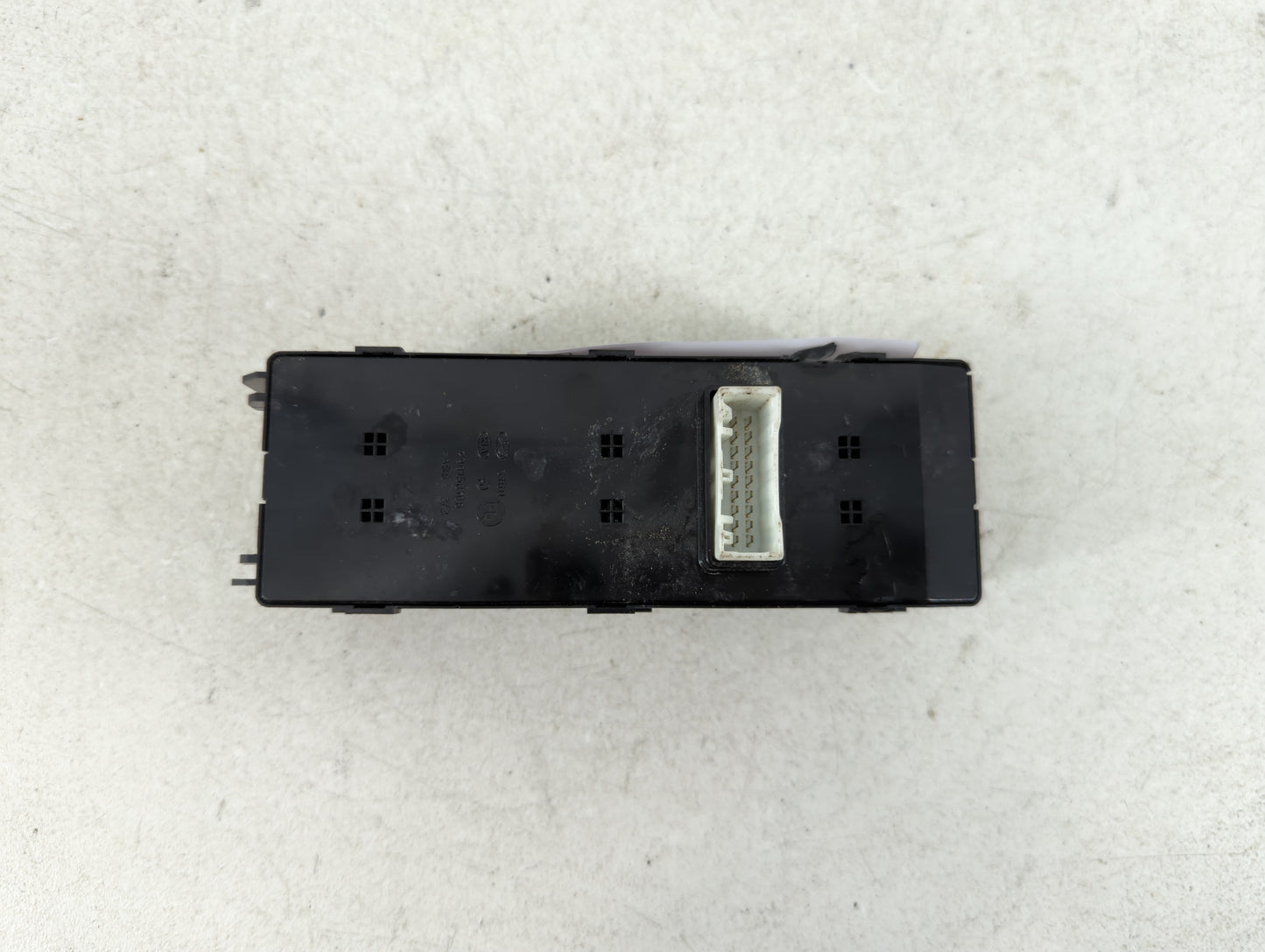 2016-2020 Kia Optima Master Power Window Switch Replacement Driver Side Left P/N:93570D4000SH6 Fits Fits 2016 2017 2018 2019 2020 OEM Used Auto Parts - Oemusedautoparts1.com