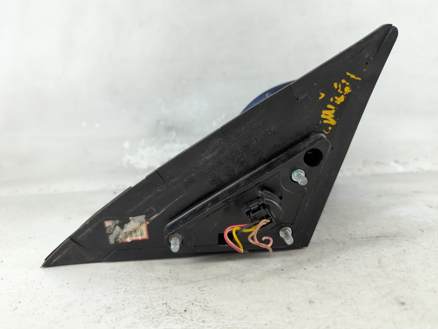 2001-2006 Kia Optima Side Mirror Replacement Passenger Right View Door Mirror P/N:E4012319 E4012318 Fits OEM Used Auto Parts