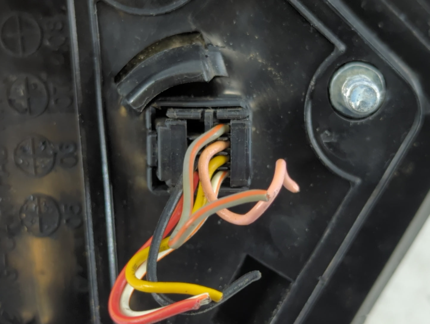 2001-2006 Kia Optima Side Mirror Replacement Passenger Right View Door Mirror P/N:E4012319 E4012318 Fits OEM Used Auto Parts