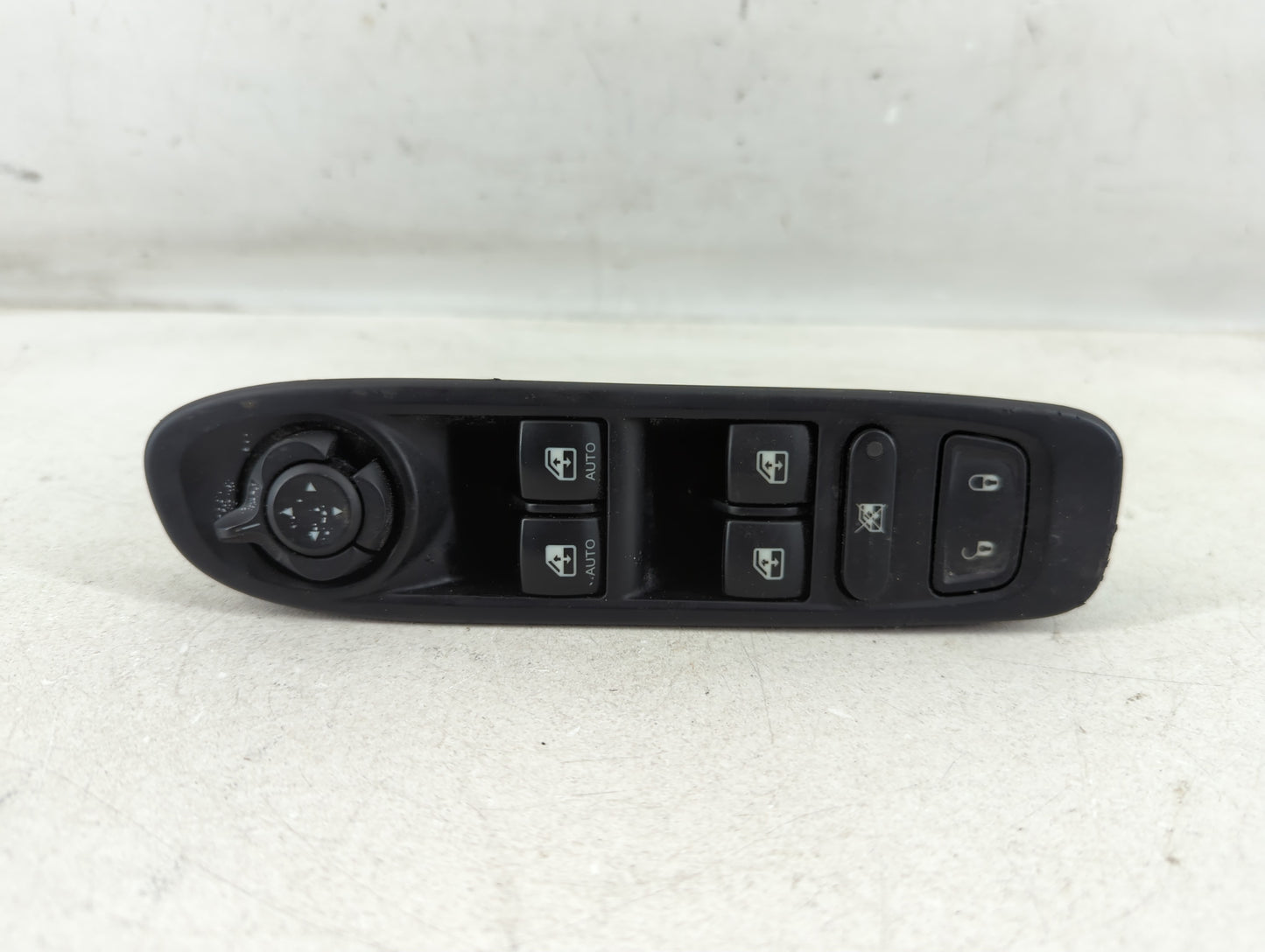 2018 Jeep Compass Master Power Window Switch Replacement Driver Side Left P/N:P6BZ27LXHAA Fits OEM Used Auto Parts
