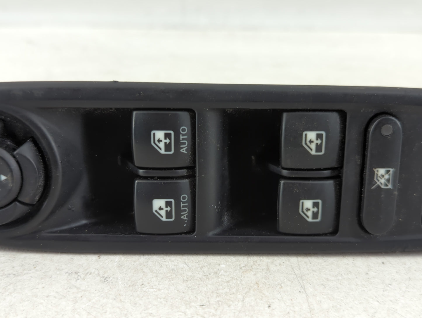 2018 Jeep Compass Master Power Window Switch Replacement Driver Side Left P/N:P6BZ27LXHAA Fits OEM Used Auto Parts