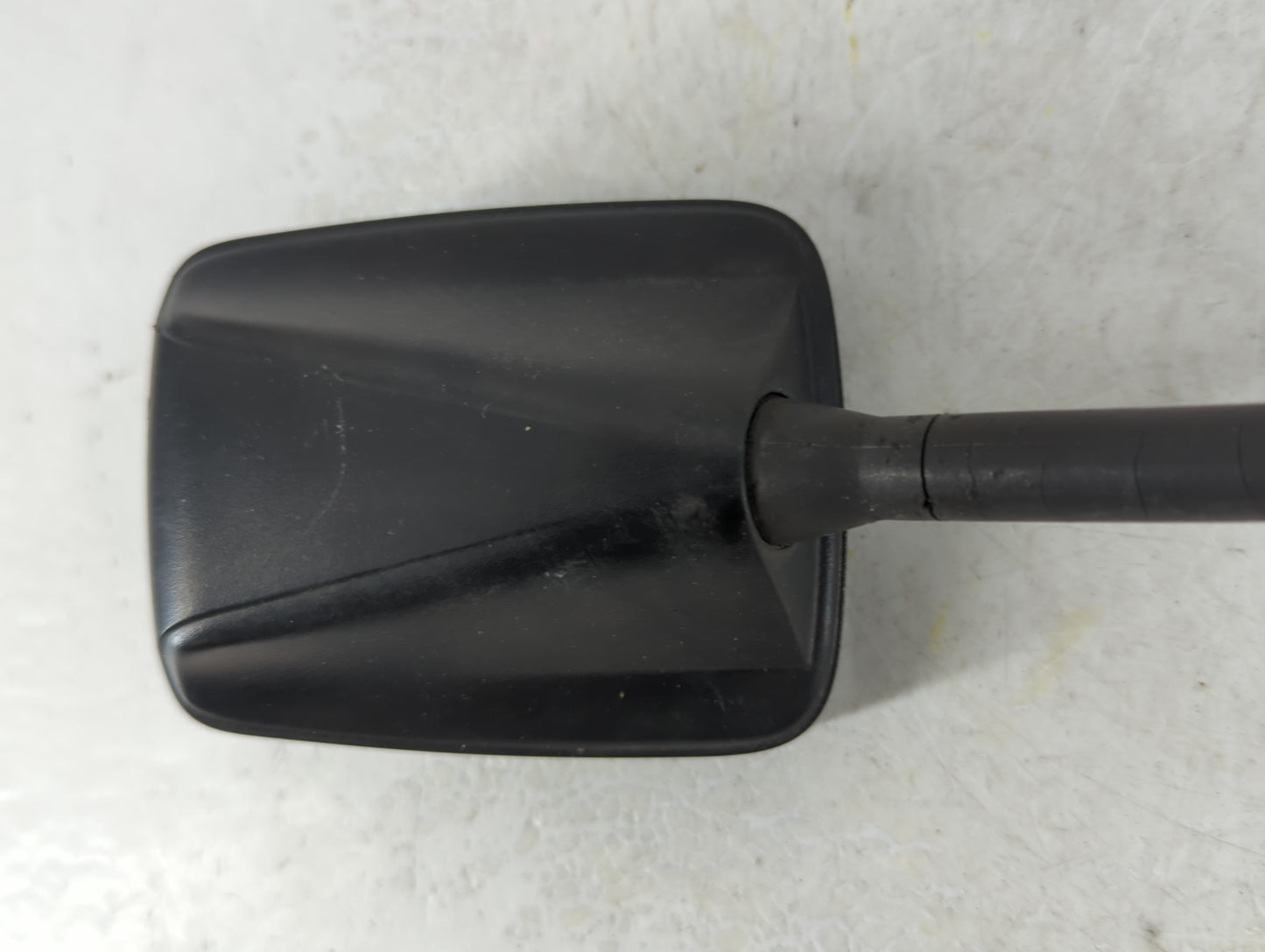 2011 Ford Edge  Roof Mounted Radio Antenna - Oemusedautoparts1.com